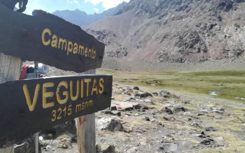 Ascenso Cerro Vallecitos | Campamento Veguitas